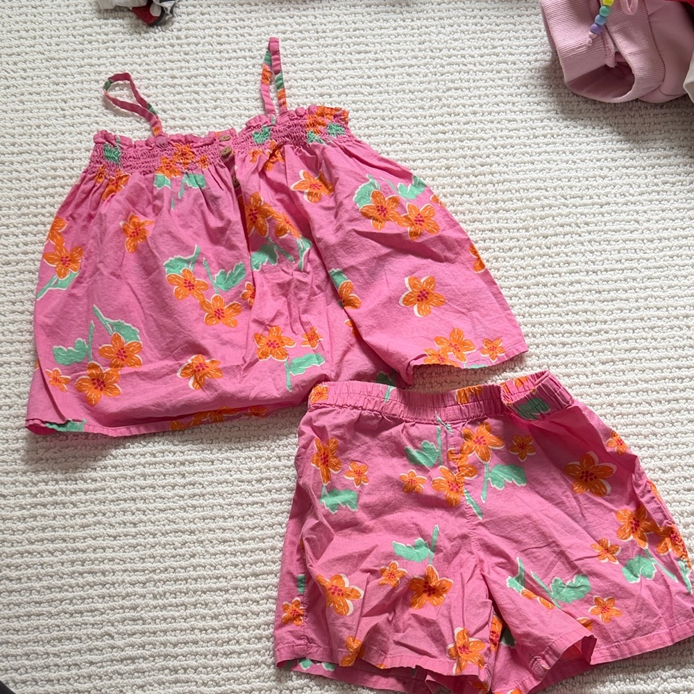 Old Navy Pink Floral Kids shorts Set